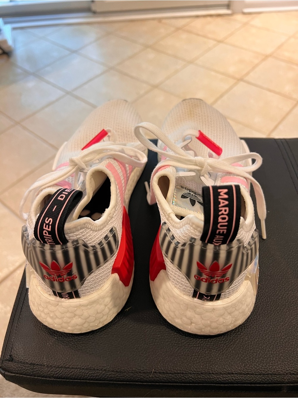 Adidas NMD_R1 White True Pink Hologram women's 9 - Picture 2 of 7